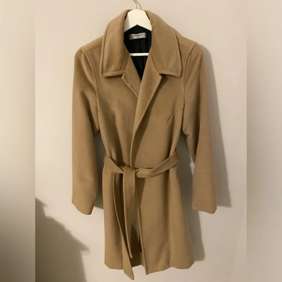 Women’s Soft Beige Long Coat - Picture 1 of 5